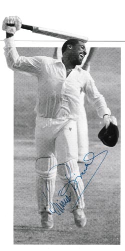 SIR VIVIAN RICHARDS Autograph Signed Memorabilia